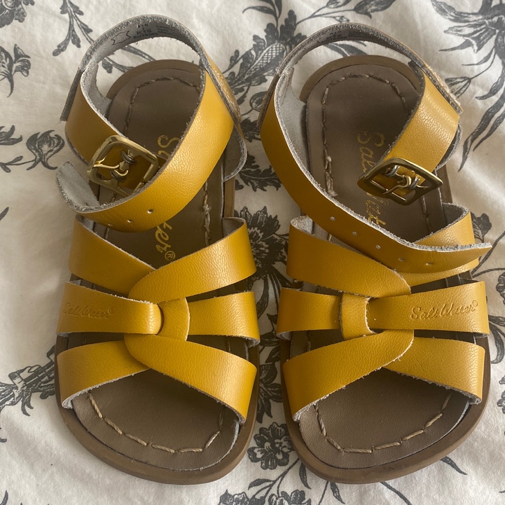 Shoes, salt water original, toddler 7, mustard